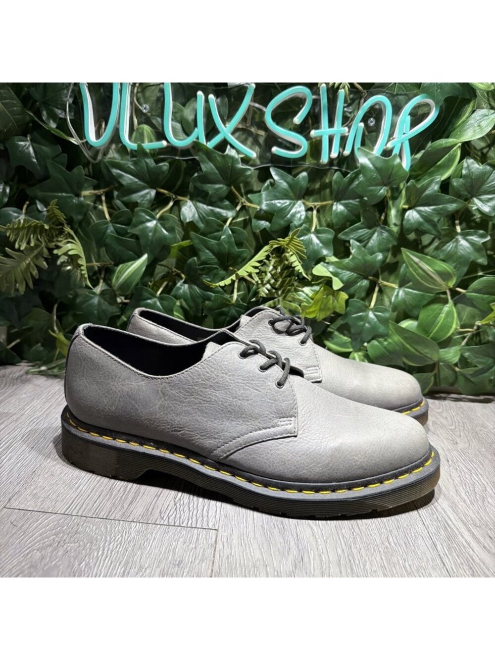 Dr Martens 1461 Men’s Size 12 Low Top Oxford Gray Leather Shoes 3 Eye